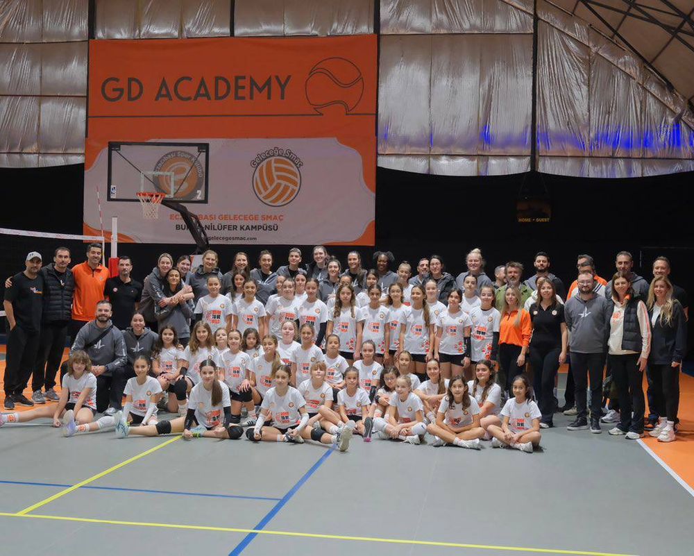 Eczacıbaşı Dynavit, Nilüfer Kampüsü'müzü ziyaret etti!