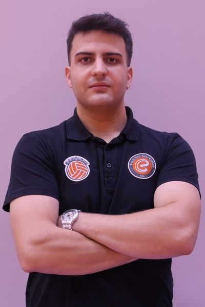 Selman Aktuğ